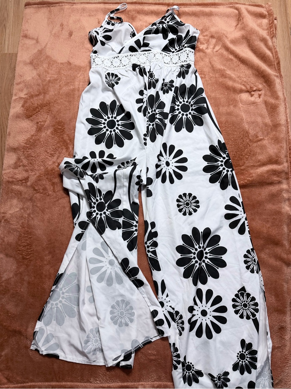 SHEIN Black & White Floral Wide-Leg Jumpsuit
